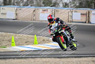 media/Apr-18-2025-TrackDaz (Fri) [[45f5874c44]]/B Group/Session 4 (Turn 6 - Outside)/